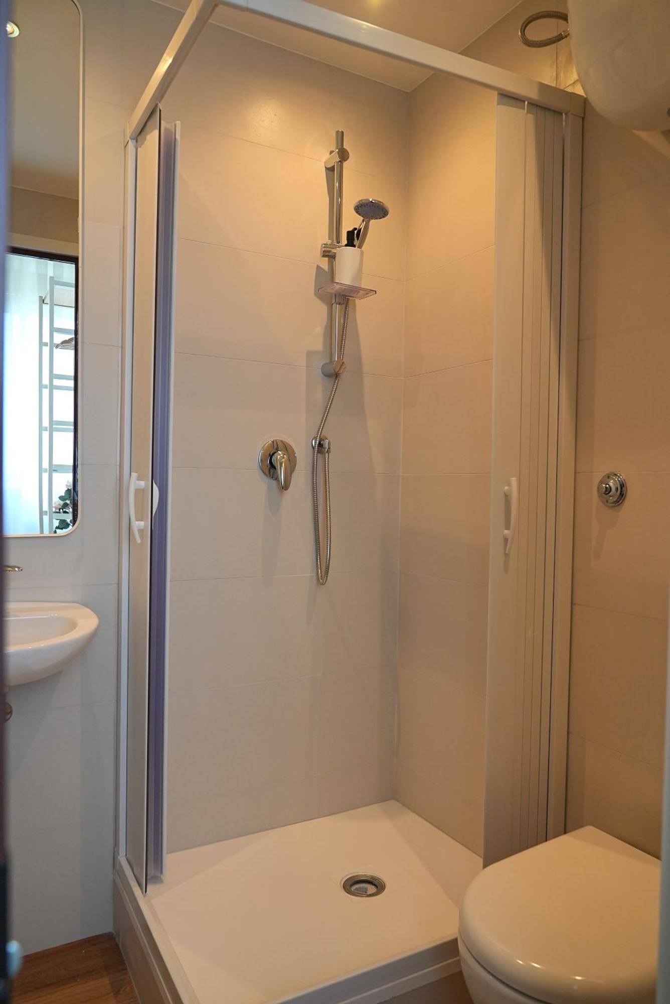 Suite & Premium Room - Centro Bari - Stazione Exterior foto